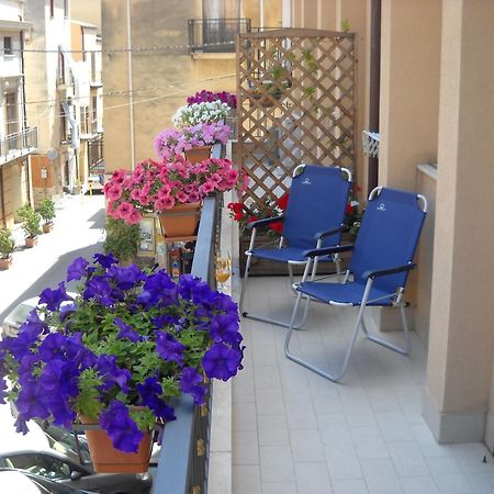 Marconi E Garibaldi 76 Apartment Castellammare del Golfo Bagian luar foto